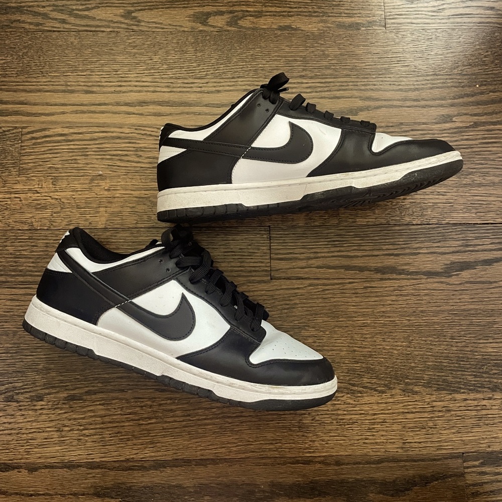 Black and White Dunk Low